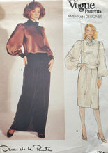 Load image into Gallery viewer, Vogue Pattern 1204, UNCUT, American Designer Oscar de la Renta, Misses Dress, Top, Necktie, Size 8
