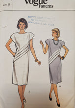 Load image into Gallery viewer, Vintage Vogue 8674, UNCUT, Misses Dress
