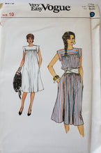 Load image into Gallery viewer, Vintage Vogue Pattern 8318, UNCUT, Misses Dress Size 10
