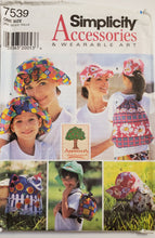 Load image into Gallery viewer, Simplicity Pattern 7539, UNCUT, Accessories ONE SIZE, Vintage

