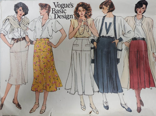 Vintage Vogue 1535, UNCUT, Vogue Basic Design, Misses Skirts, Size 12