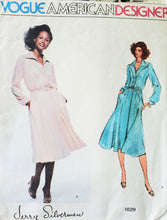 Load image into Gallery viewer, Vintage Vogue Pattern 1829, UNCUT, Vogue American Designer Jerry Silverman Misses Dress Size 10
