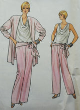 Load image into Gallery viewer, vintage vogue 9595 very easy blouse, jacket, pants size 6-8-10
